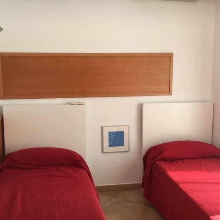 Nice And Quiet Flat In Premia De Mar Hutb Екстериор снимка