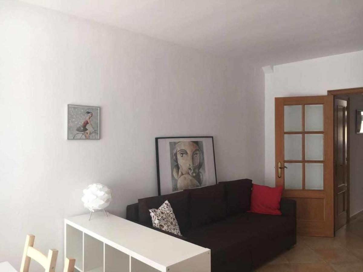 Nice And Quiet Flat In Premia De Mar Hutb Екстериор снимка